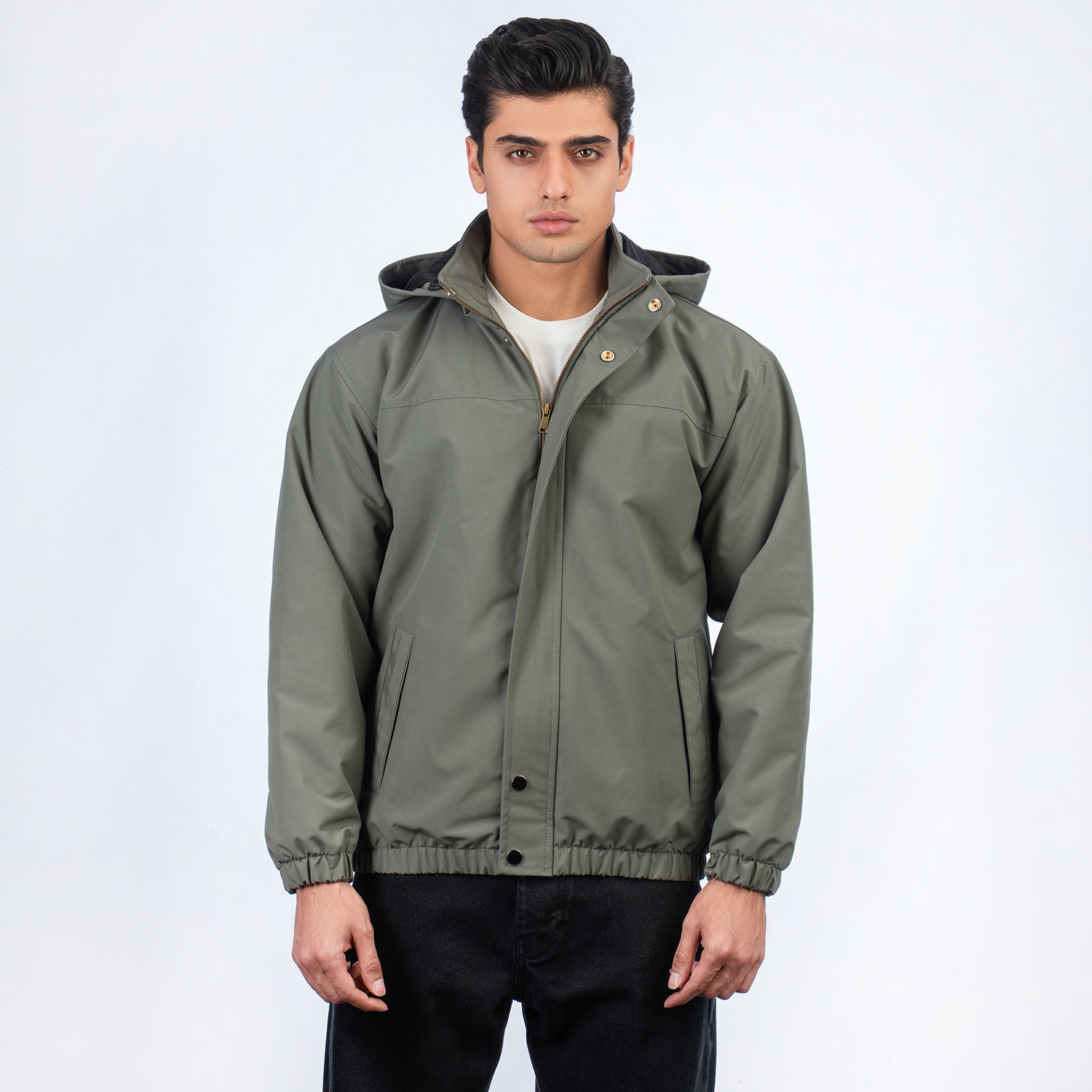 کاپشن مردانه پی استار
مدل 0707-03-04 کاپشن مردانه پی استار
مدل 0707-03-04